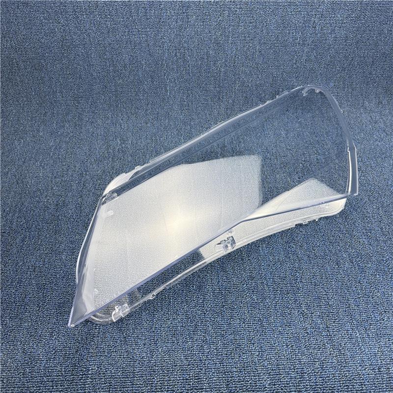 Transparent Durable Headlight Lampshade for 2016-2018 Skoda Superb Models