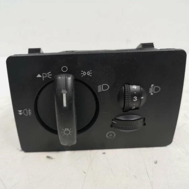 

Ford Mondeo Headlight & Fog Light Control Switch 4M5T13A024GA High-end