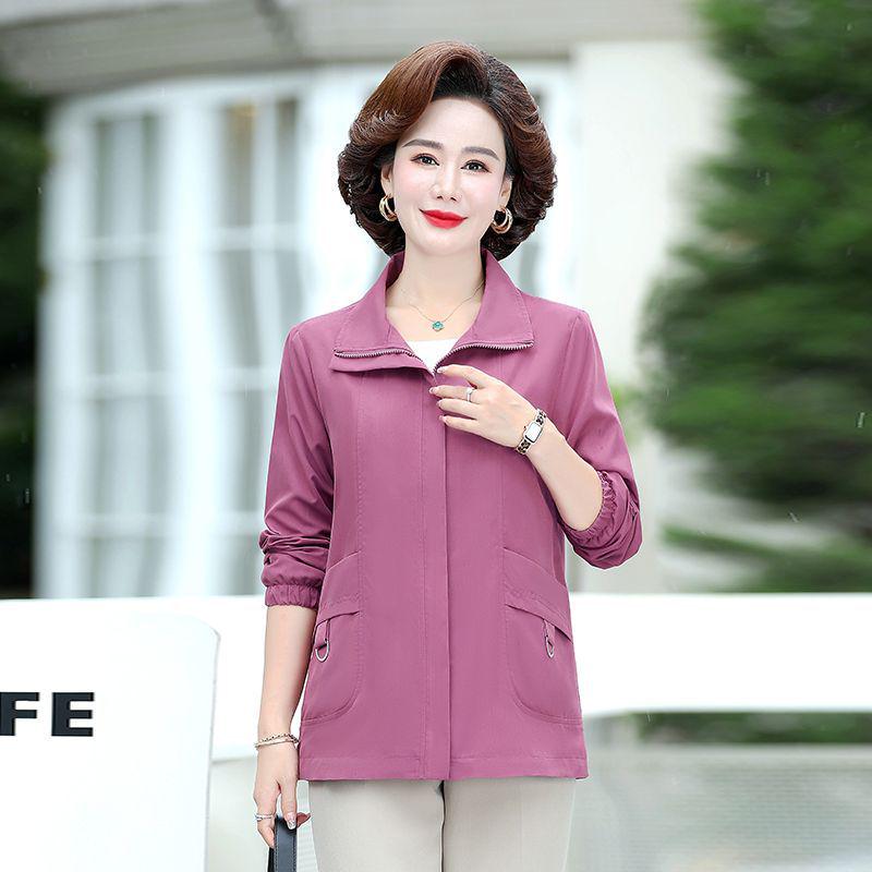 Plus Size 2025 Casual Autumn Windbreaker for Middle-Aged and Elderly Women