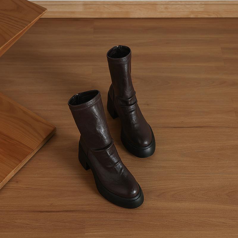 

2025 одинарные ботинки короткие ботинки женские высокий каблук толстый каблук 7см маленький человек увеличенная эластичность и тонкие ботинки ботинки мартин 40 темно-коричневого