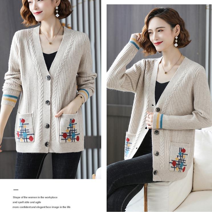 Autumn Winter Women's Knitted Cardigan Sweater Thickened Plus Size Cardigan Jacket V-neck Twist Loose Knitted Short Jacket