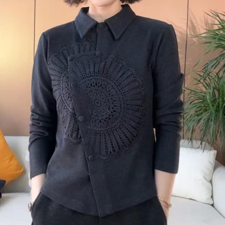 2025 Fashion Women's Lapel Top: Versatile, Age-Reducing Autumn/Winter Design