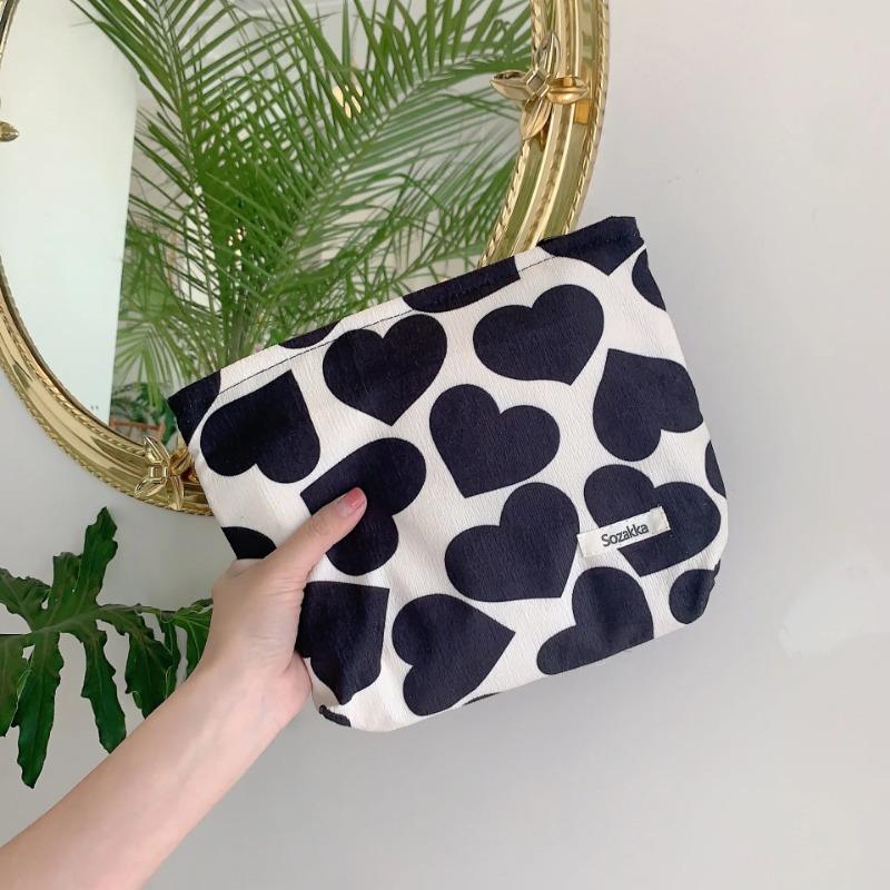 Corduroy Makeup Print Bag Heart Large Capacity Cosmetic Bag Vintage Travel Makeup Pouch Zipper Toiletries Storage Bag For Women