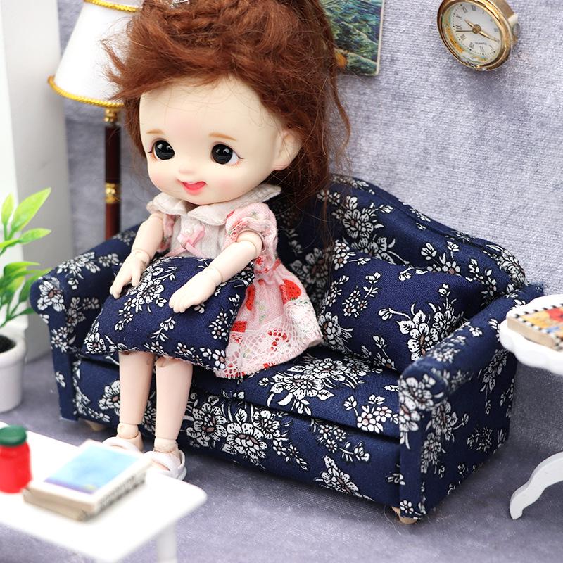 1:12 Dollhouse Miniature Furniture: Blue Floral Sofa Cover with Cushion