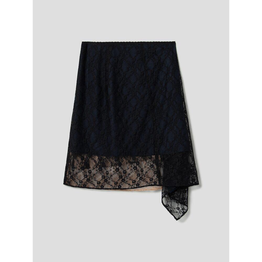 Anggae Layered Lace Skirt Black