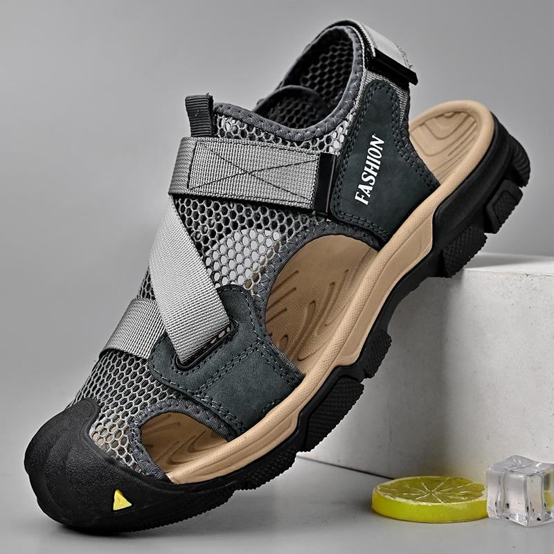 Sandale pentru bărbați 2024 Modă de vară Sandale de plajă din piele pentru bărbați Sandale de lux Sandale pentru bărbați Pantofi casual de plajă pentru exterior de marcă Sandale pentru bărbați