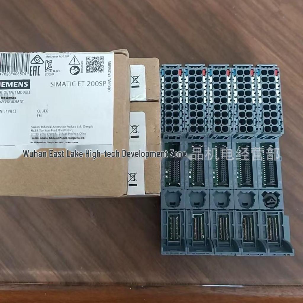 ET 200SP Digital I/O Module 0.5A Standard 6ES7131/132-6BH01-0BA0