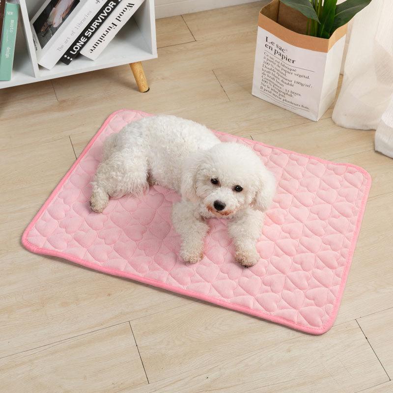 Warm Pet Cushion: Thick Winter Mat for Dogs & Cats, Cozy Bed for All Sizes