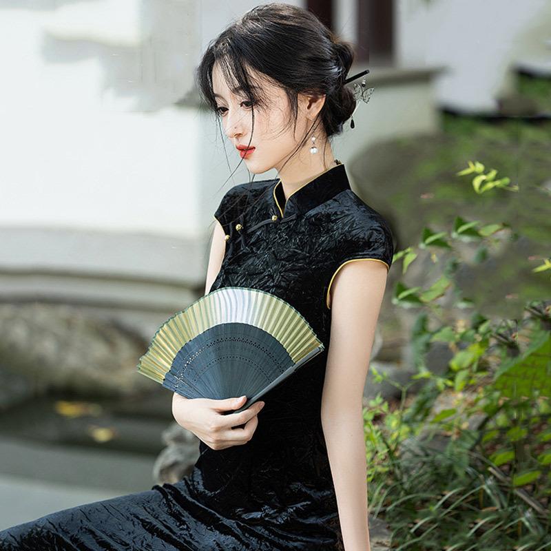 Black golden velvet national style new Chinese long cheongsam improved young women's high-end retro dress spring and summer