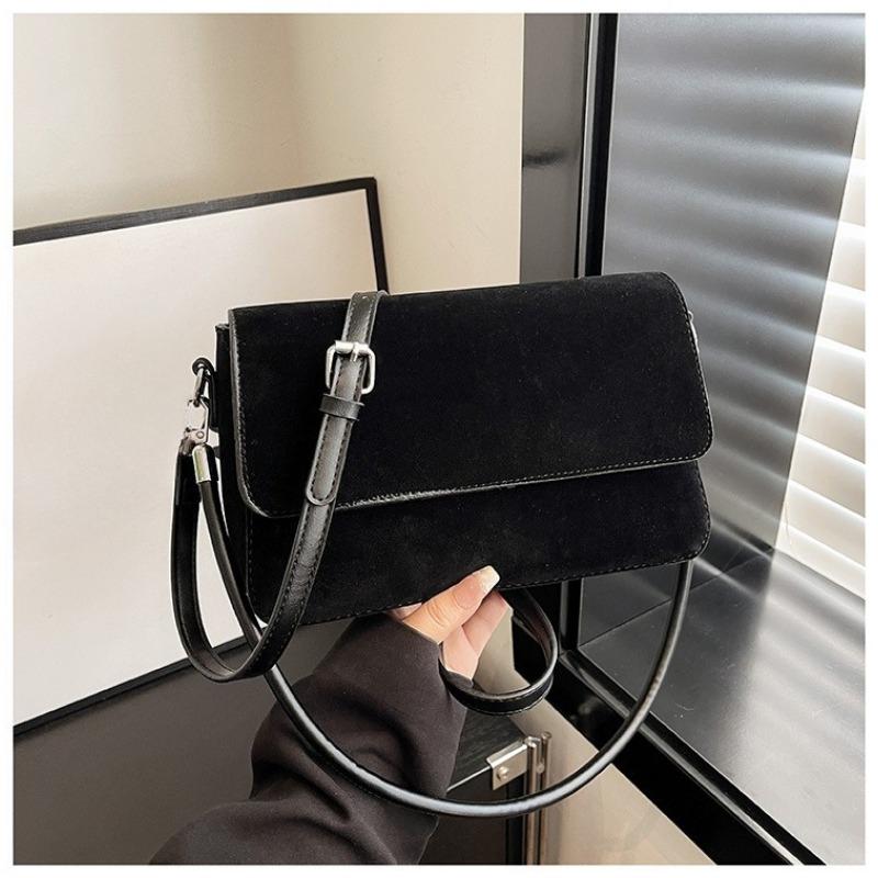 Fashionable Retro Bag, Crossbody Bag, Versatile Shoulder Bag, Small Square Bag for Underarm Commuting