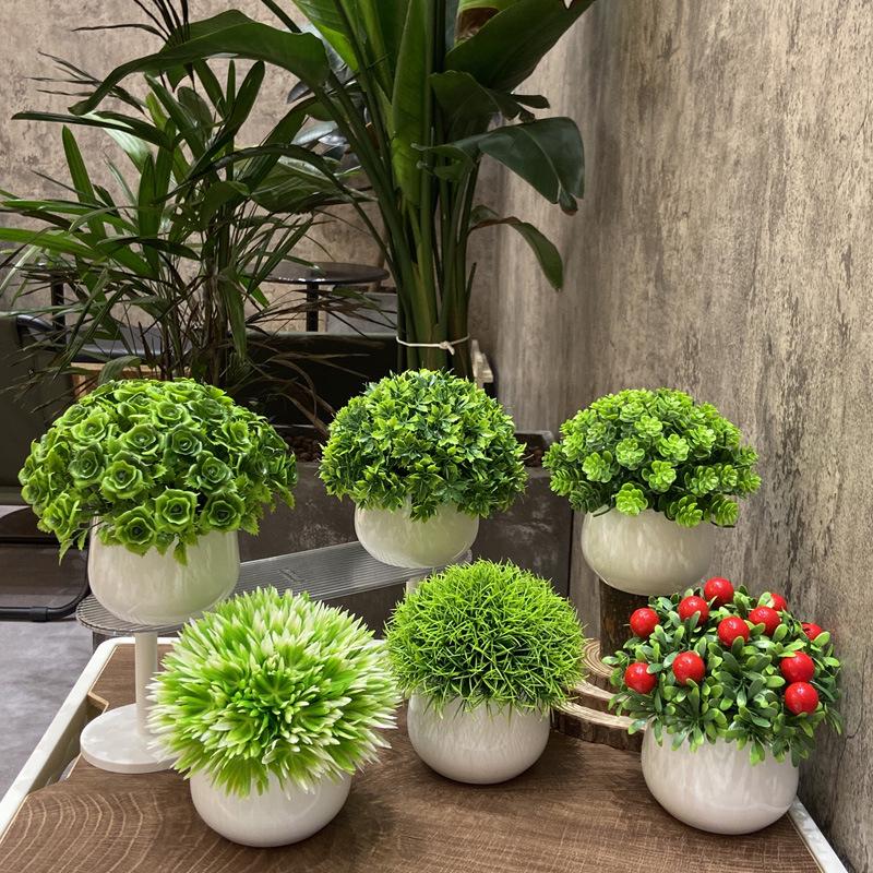 Home Homestay Ornaments: Mini Potted Green Plant for Office Conference Room Decor