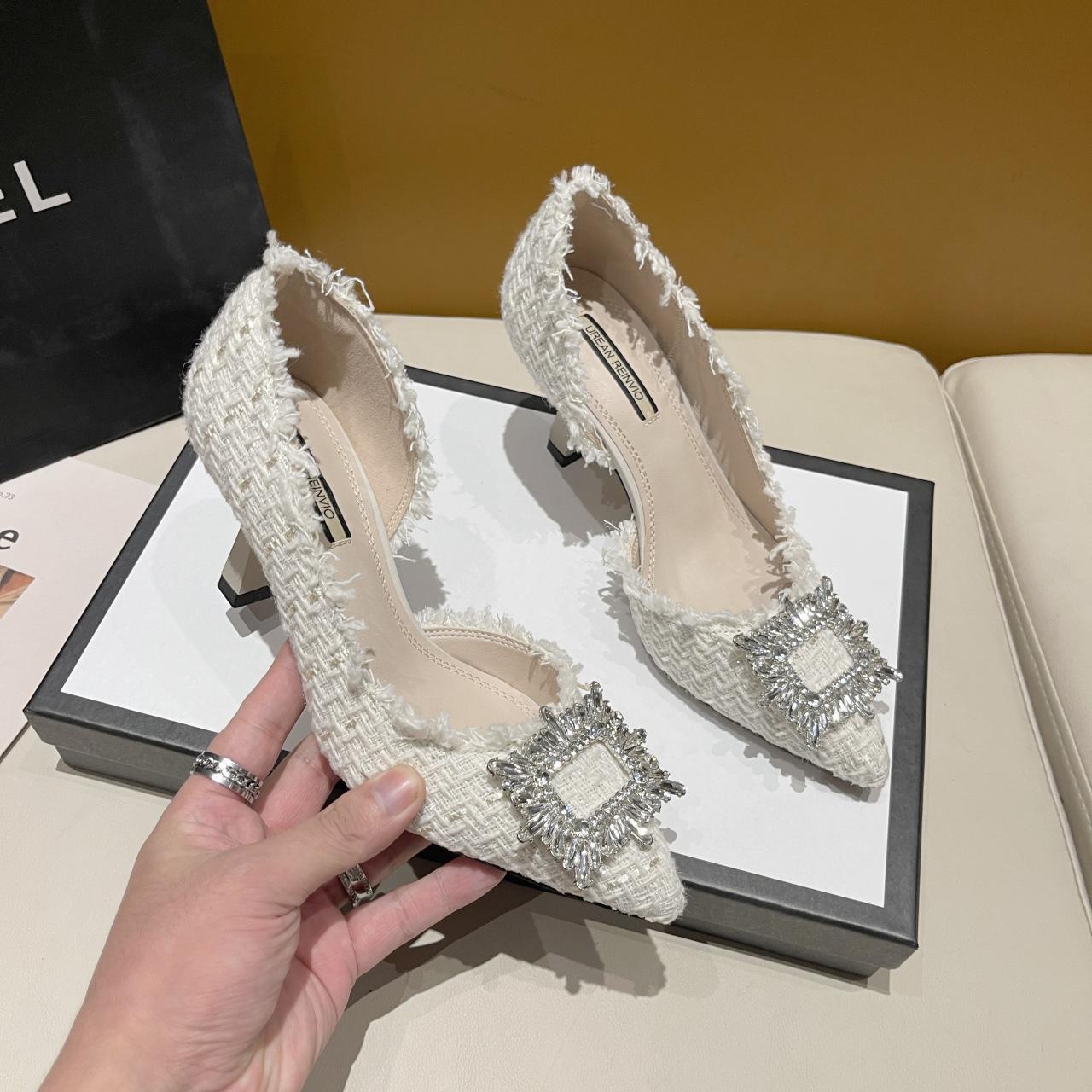 

Новые женские модные туфли на высоком каблуке со стразами и квадратной пряжкой для подружек невесты, туфли-лодочки с острым носком, туфли на высоком каблуке 40