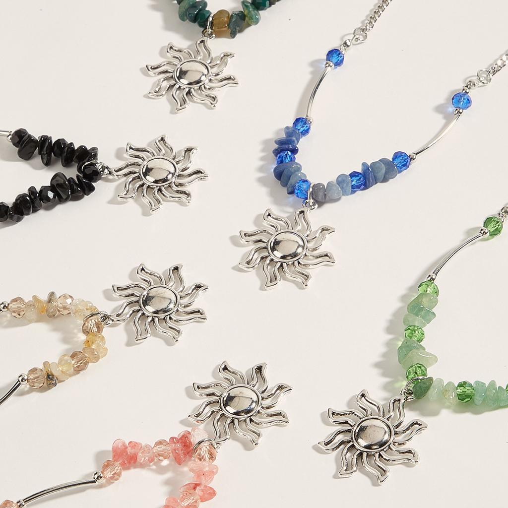 Bohemian Natural Stone Gravel Beaded Neck Chain Niche Temperament Sun Pendant Necklace