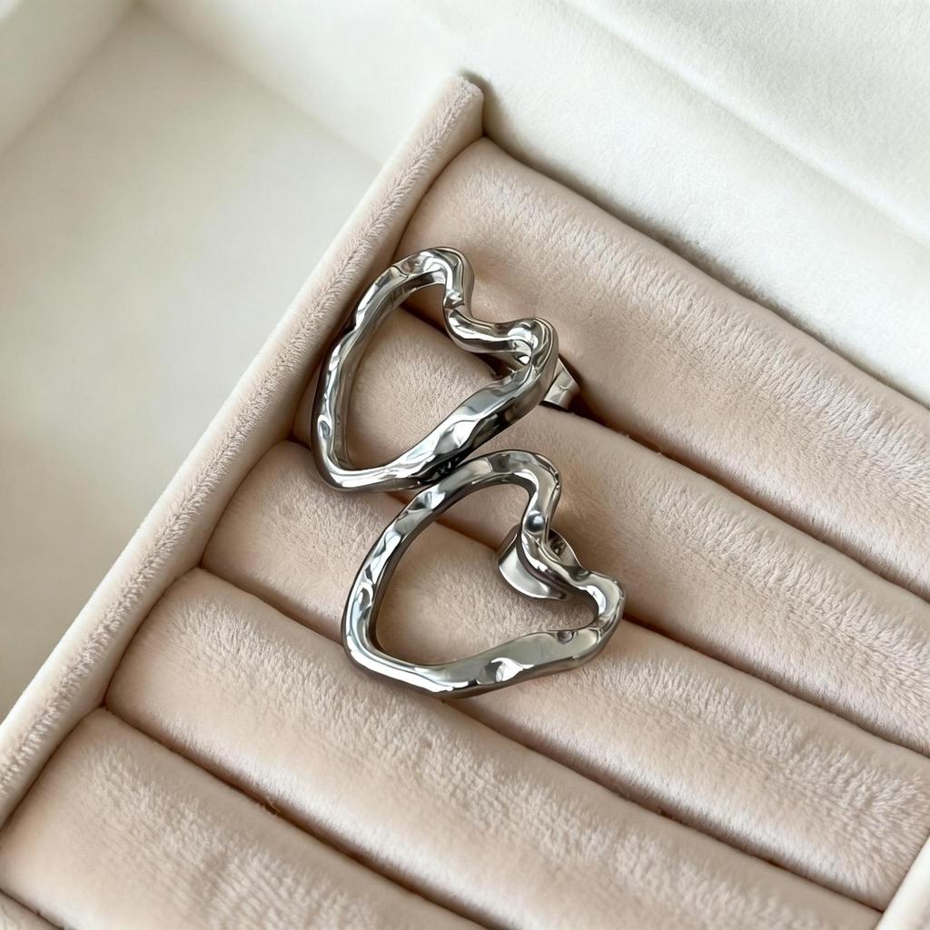 Trendy Irregular Heart-Shaped Stainless Steel Stud Earrings - Fashionable, Versatile & High-Quality