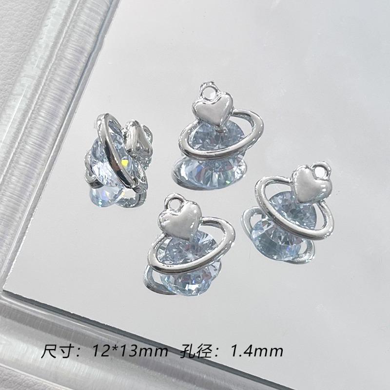 Cold niche high-grade love cherry moon alloy pendant DIY handmade beaded necklace bracelet material accessories