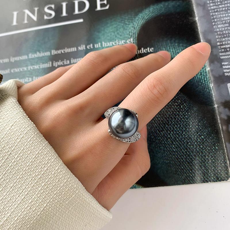 Jewelry Copper Platinum Plated Pearl Temperament Niche Design Ring 14Mm
