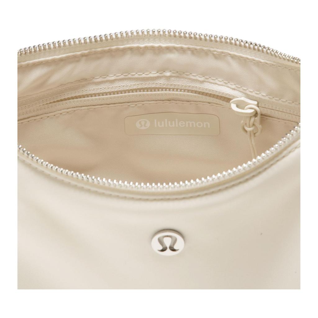 Lululemon City Essentials 3L Brand Logo Zipper Closure Nylon Shoulder Bag Women Bags Light-Ivory LW9FR7S-069459