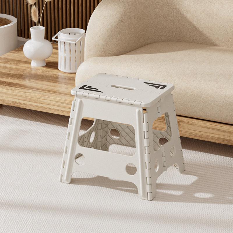 Qinkang Portable Folding Mini Stool for Adults & Kids - Outdoor Camping & Household Use