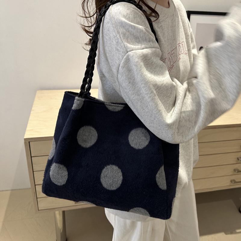 Retro Suede Tote Bags for Women Shoulder Bags Large Capacity Armpit Bag Shopping Bag Class Bags for Girl Designer Bag