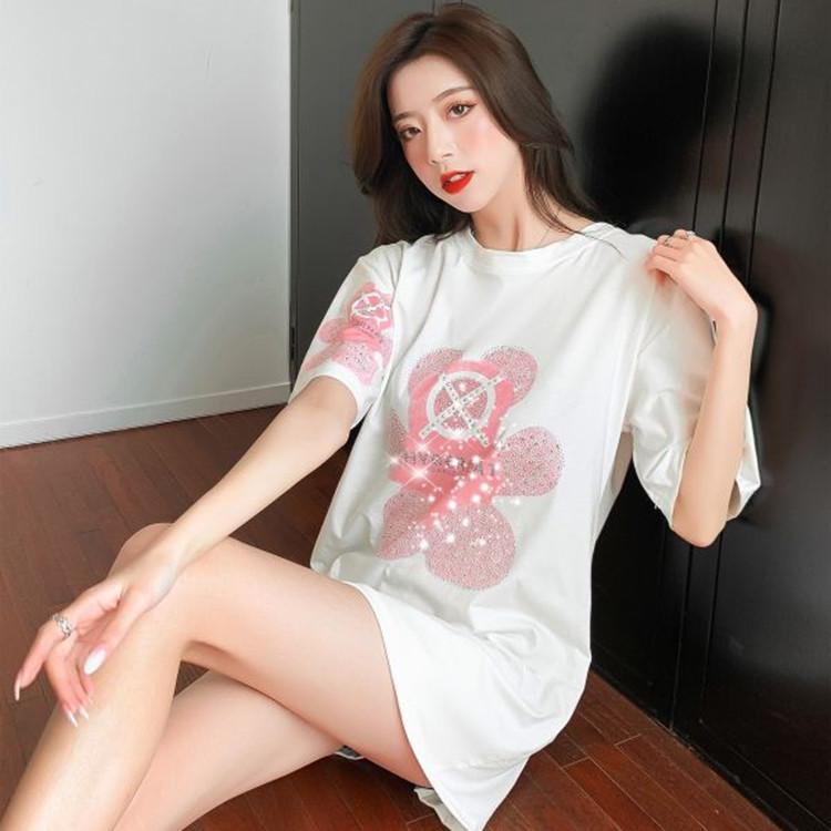 New Summer Heavy Industry Hot Diamond Bear Short-sleeved T-shirt for Women In Women's Korean Style Loose and Stylish Half-sleeved