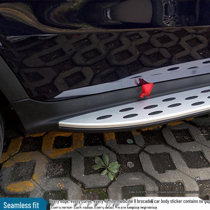 GLC Pedal & Side Step Kit: Fits GLC260, GLC320, and GLC Sports Models for Enhanced Style