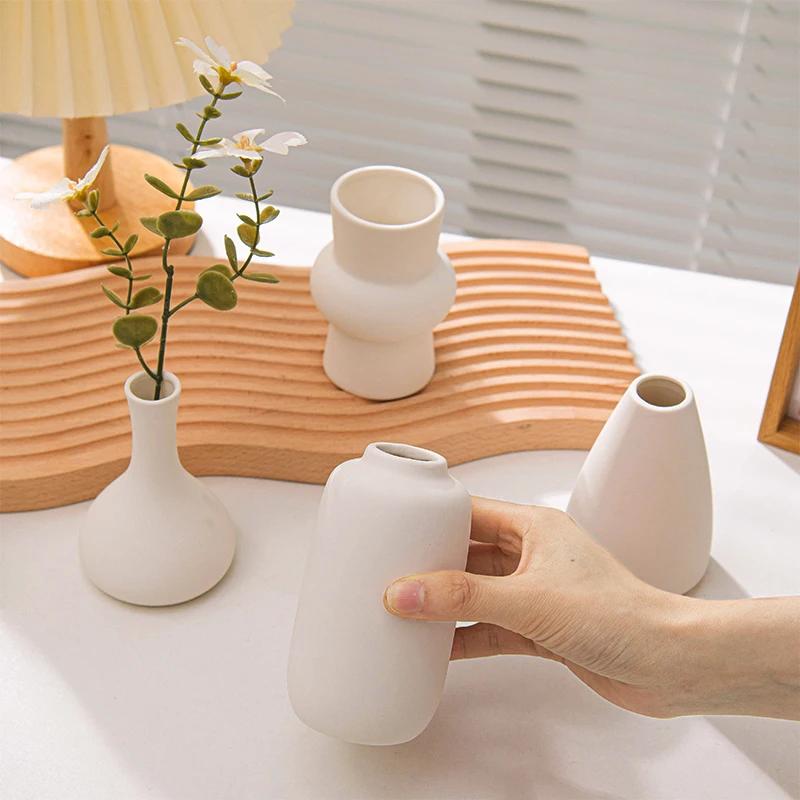 Nordic Modern Ceramic Vase Small Flower Vases for Home Decoration Dried Arrangement Flower Bottle Hydroponic Flower Vases