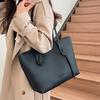 Foreign girl tote bag ins 2025 versatile trend personalized shoulder messenger bag college simple handbag