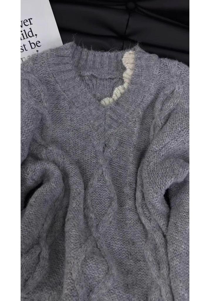 Women's High-End Red V-Neck Two-Piece Look Sweater, Korean Lazy Style, Autumn Winter Ripped Design Top