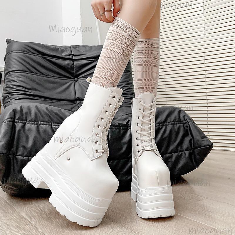 Dámské vysoké boty zvyšující výšku Černé kožené boty na silné platformě Boční zip Gotické punkové krátké boty Streetový styl