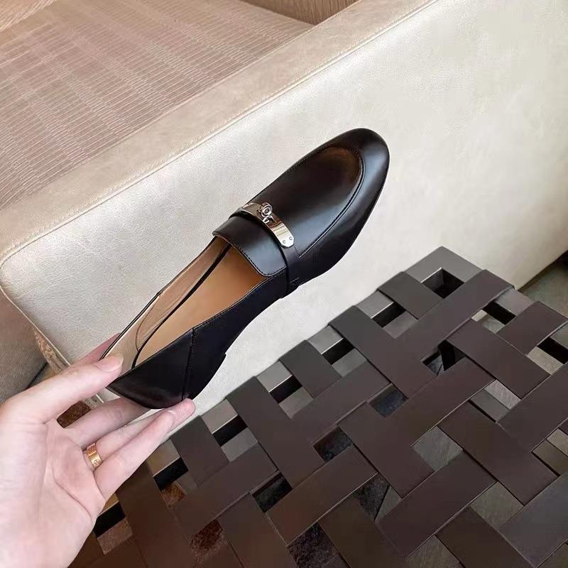 Women's flat-soled single shoes spring and autumn Doudou shoes genuine leather lazy one-pedal small leather shoes sweet college