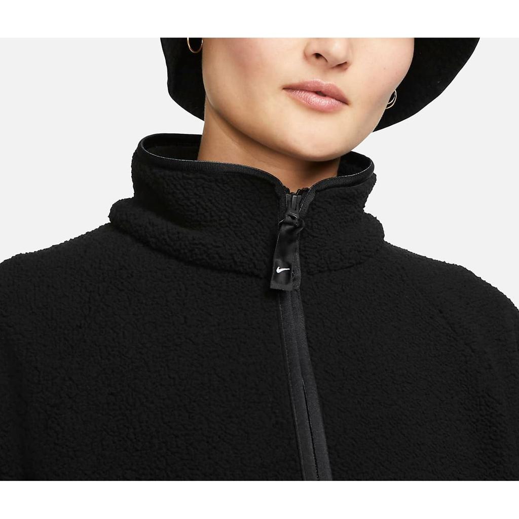 Nike Logo Bedrucktes Fleece Warmer Stehkragen Unifarben Kurze Jacke Damenjacken Schwarz DO7761-010