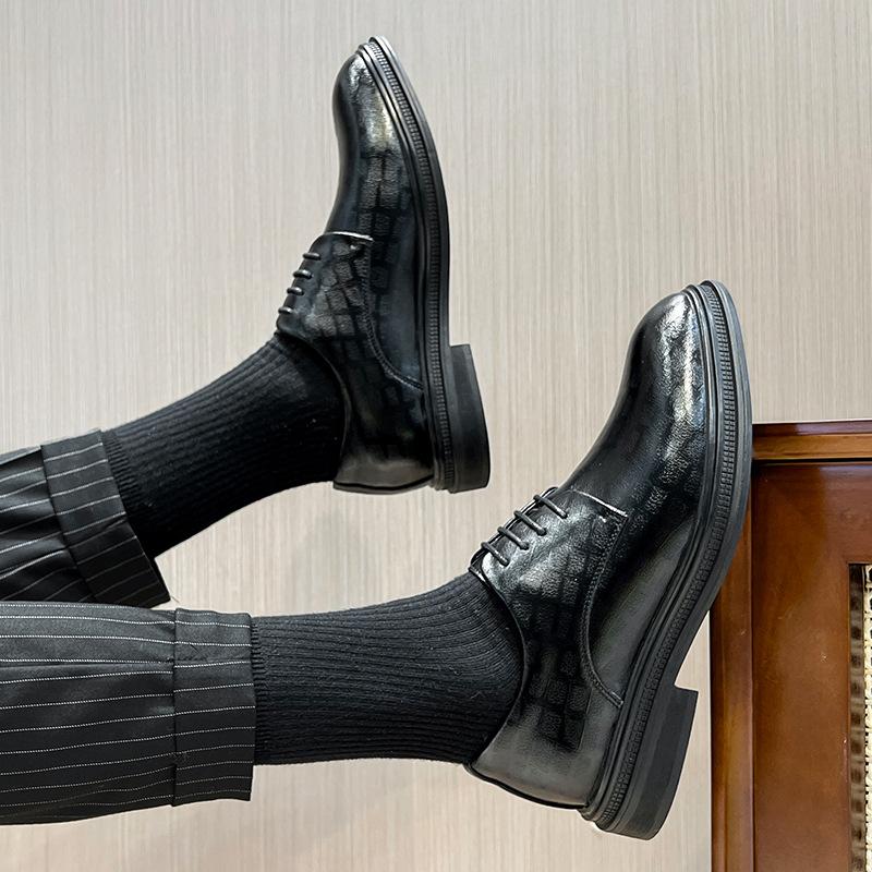 Spring and Autumn Men's Leather Shoes Wedding Groom Shoes British Suit Shoes Business Black Small Leather Shoes 19933-P