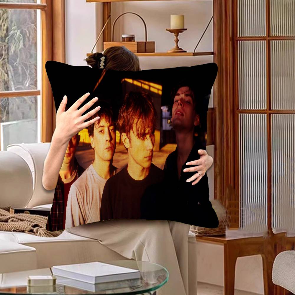 Band Musik Rapper B-Blur Vintage Pillow Gift Home Office Decoration Pillow Bedroom Sofa Car Cushion CoverPillow Case