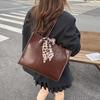 Large-capacity Retro Commuter Tote Bag Women's Autumn and Winter New Product Sense Fashion Shoulder Bag