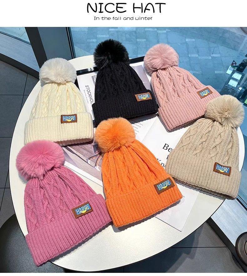 

Winter Fleece-Lined Knitted Hat: Stylish & Warm with 5 Yuan Newcomer Discount