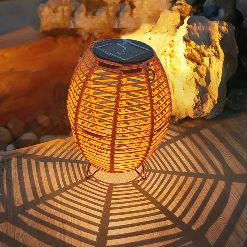 Solar Lamps Handmade Rattan Lanterns Creative Rattan Decoration Waterproof and Rust-proof Courtyard Garden Outdoor Lighting