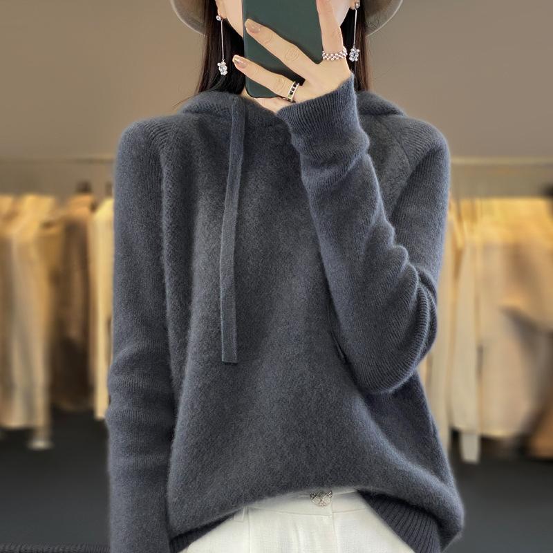 

The New Hooded Sweatshirt for Women In Autumn and Winter Is A Base Layer with A Knitted Sweater and A Casual Large-sized Sweater XXL