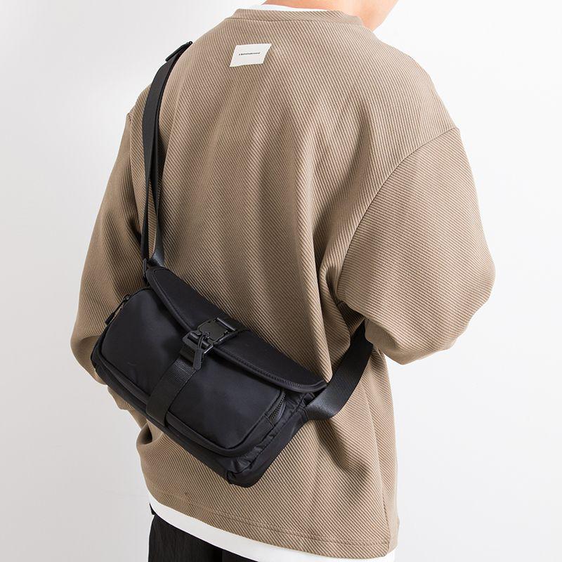 Men's Japanese Style Shoulder Bag, Oxford Cloth Crossbody with Quick Release Buckle, Versatile Workwear Messenger for Commuting