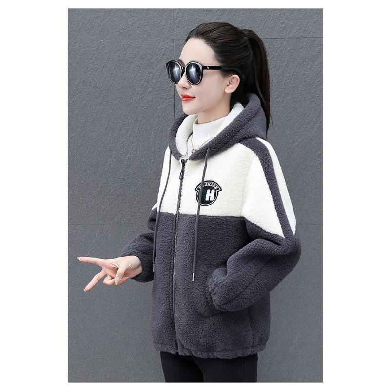 Autumn and Winter Zipper Pocket Contrasting Color Thickened Cardigan Sweatshirt Women's Fashion Warm Sherpa Jacket