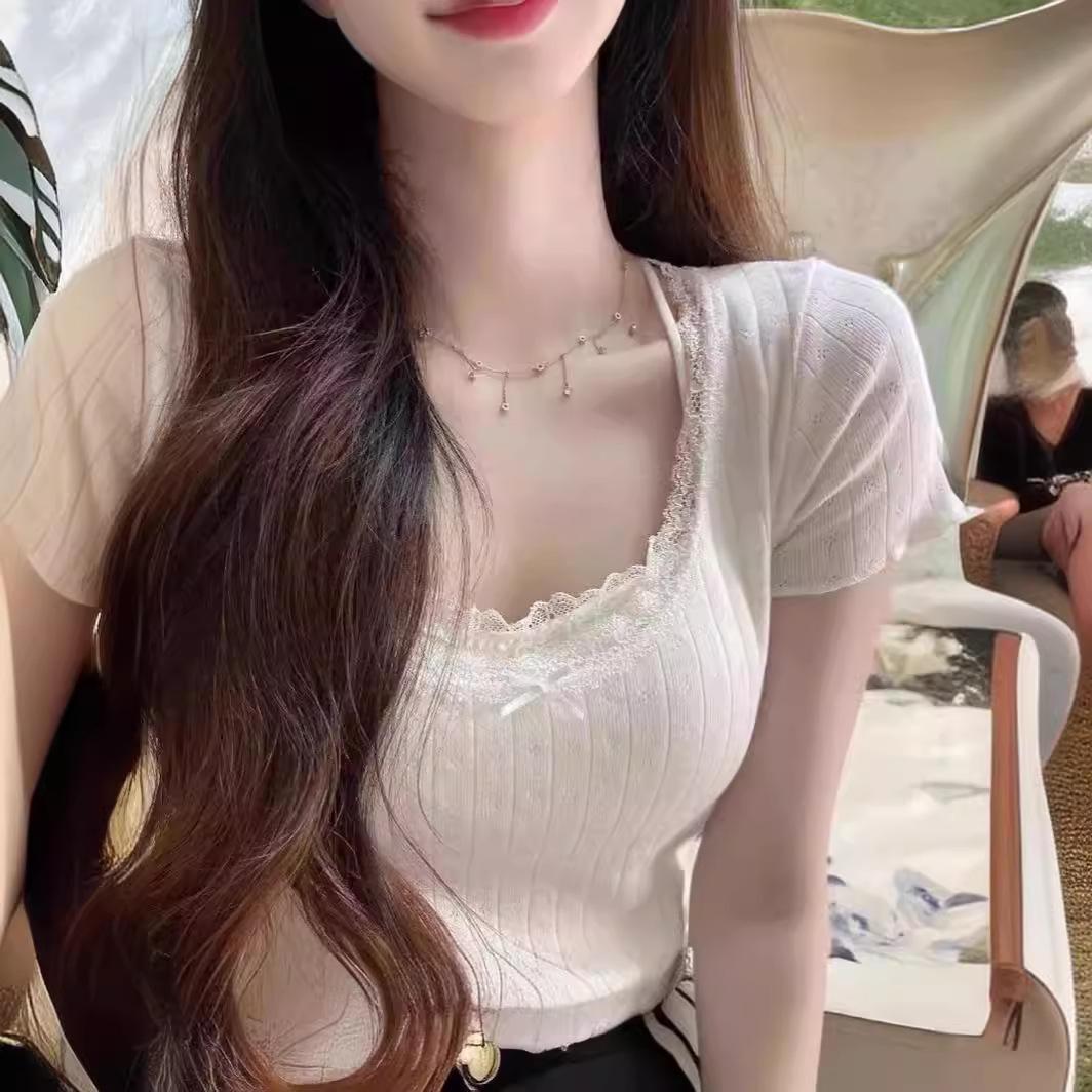 

Женская летняя облегающая белая кружевная футболка с бантом Large