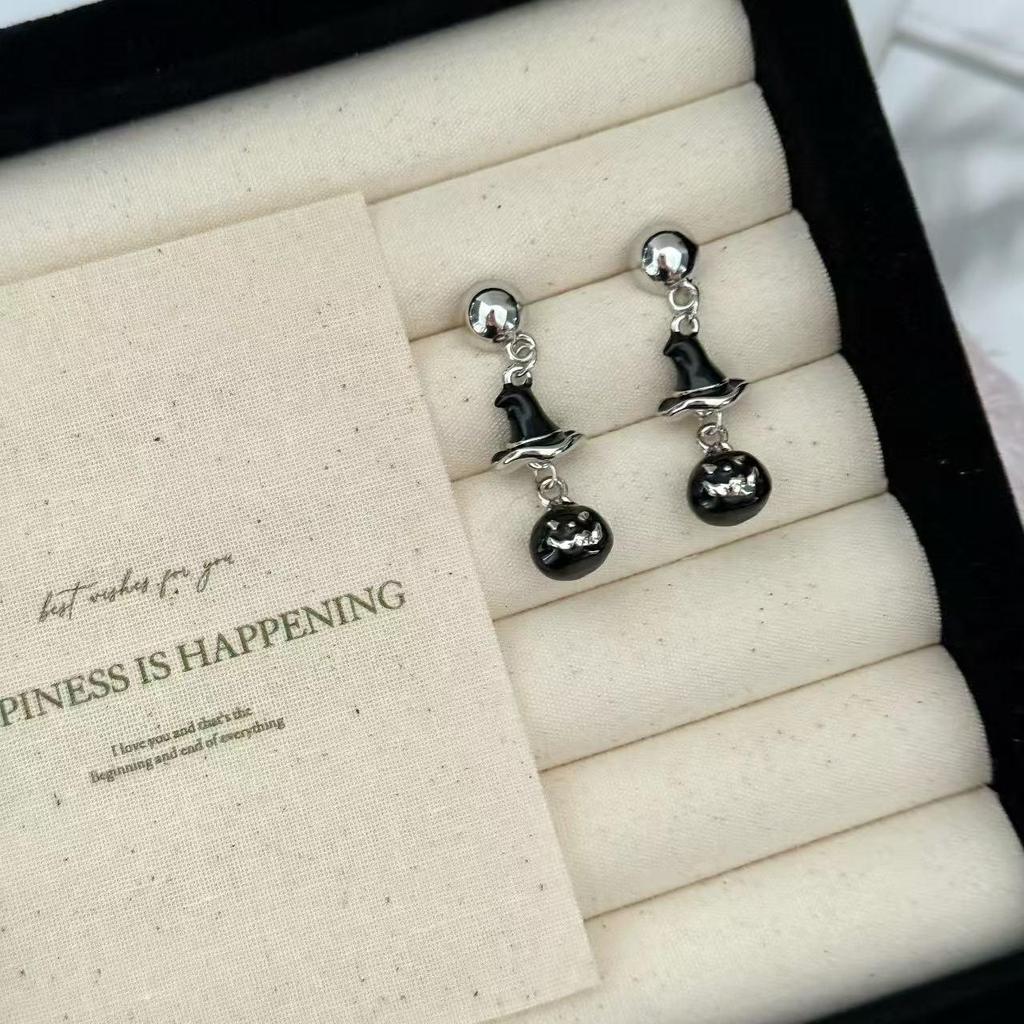 Unique Halloween Earrings: European and American Design with Pumpkins, Bats, and Devils