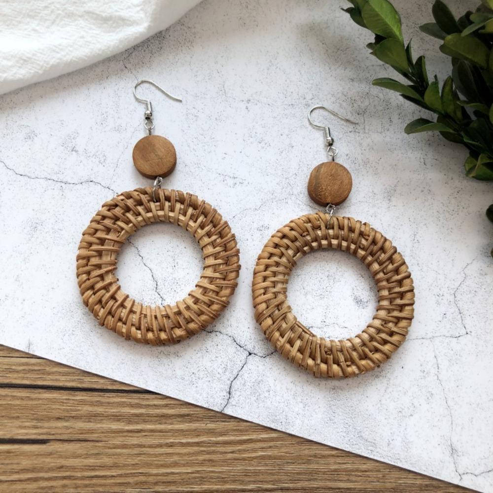Vintage Mori Grass and Rattan Woven Handmade Earrings Bohemian Vacation Style Stud Earrings Female Ethnic Style Summer Ear Jewelry