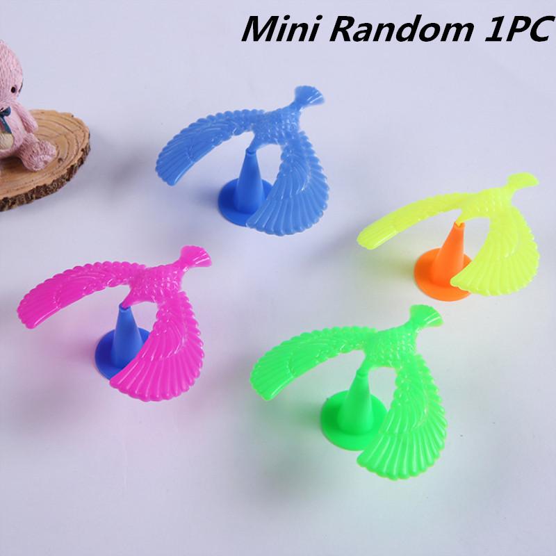 1/3/5PCS Funny Amazing Balancing Eagle With Pyramid Stand Magic Bird Desk Kids Toy Fun Learn Dropshipping