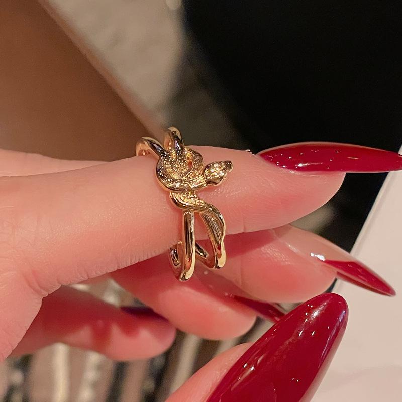 Medieval Retro Fashion Gold Serpentine Open Ring Elegant Exquisite Zircon Personalized Accessories Women