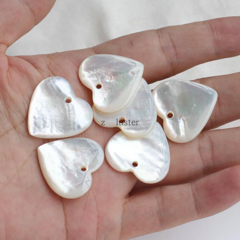 25mm Mother-of-Pearl Heart Pendant for DIY Jewelry & Accessories