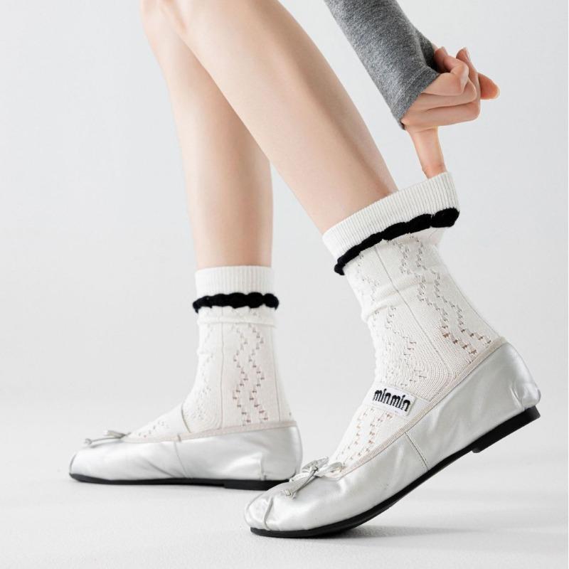 Female Autumn and Winter New Linen Pattern Bubble Mouth Tube Pile Pile Cotton Socks