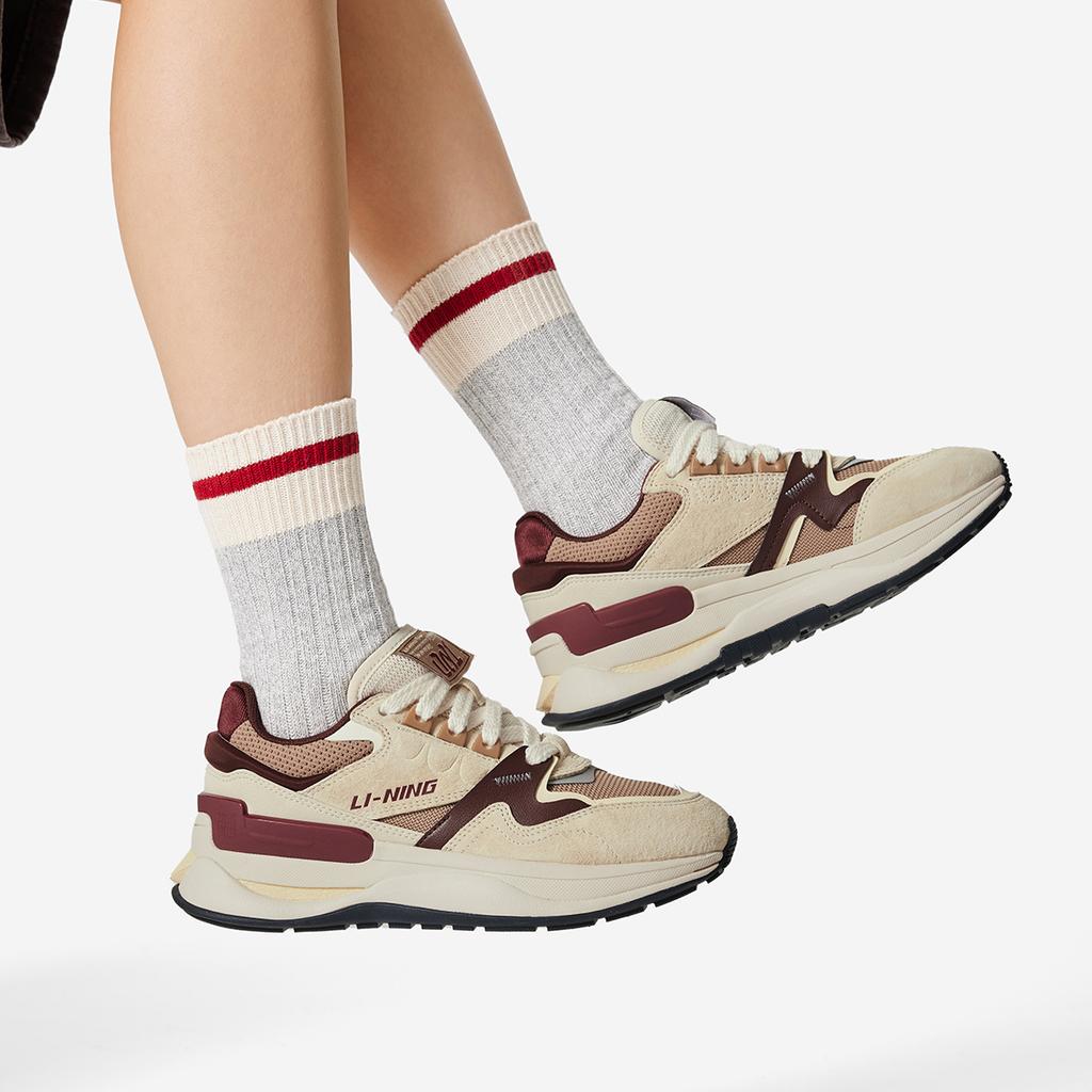 Li Ning 001 Original Aspiration V2 Antidérapantes, Résistantes à l'abrasion, Amorti Faible tige Chaussures Décontractées Femme Beige Umber AGCV010-1