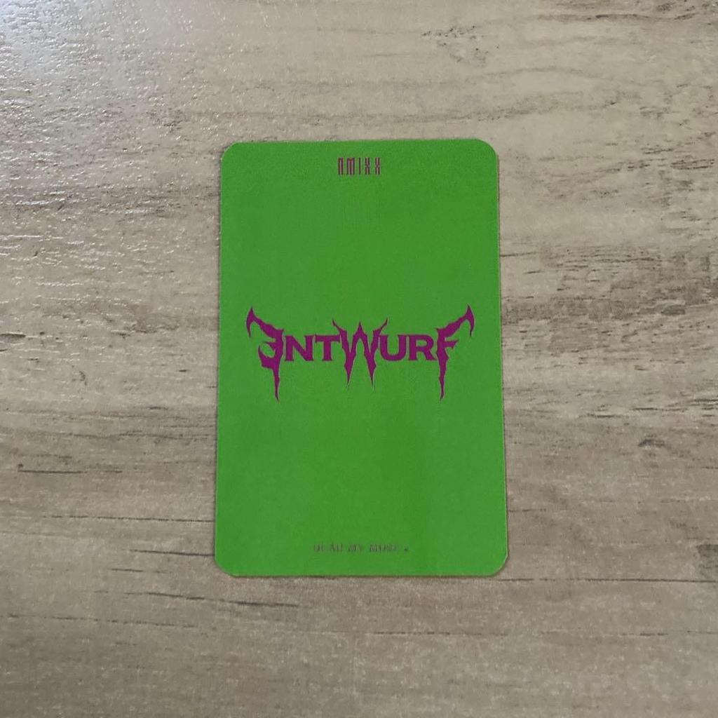 [USED] NMIXX Hyewon ENTWURF DMM Trading Card