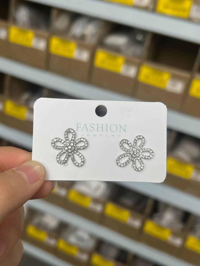 Diamond Hollow Sun Flower Fashion Atmosphere Niche High-end Design Stud Earrings