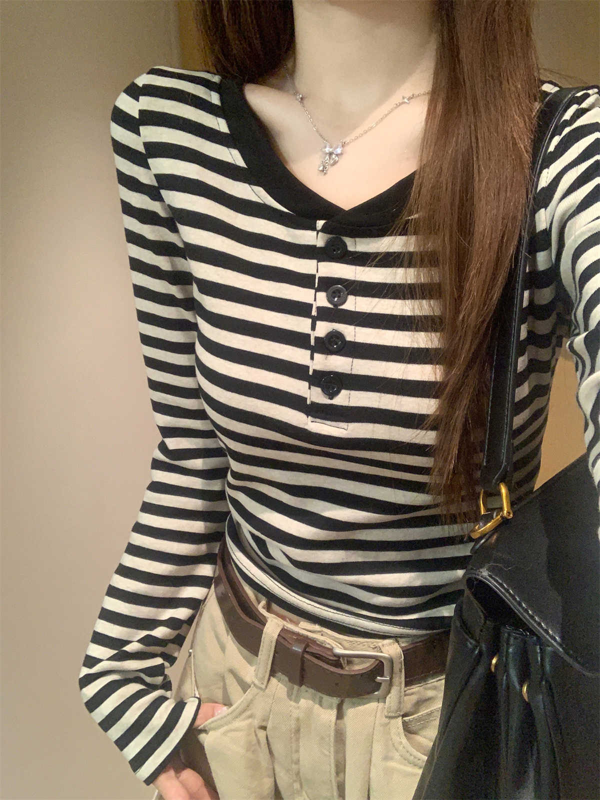 

Button front shoulder bottoming shirt women s spring stripes contrasting colors slim fit sweet and spicy style long-sleeved T-shirt with top tide S